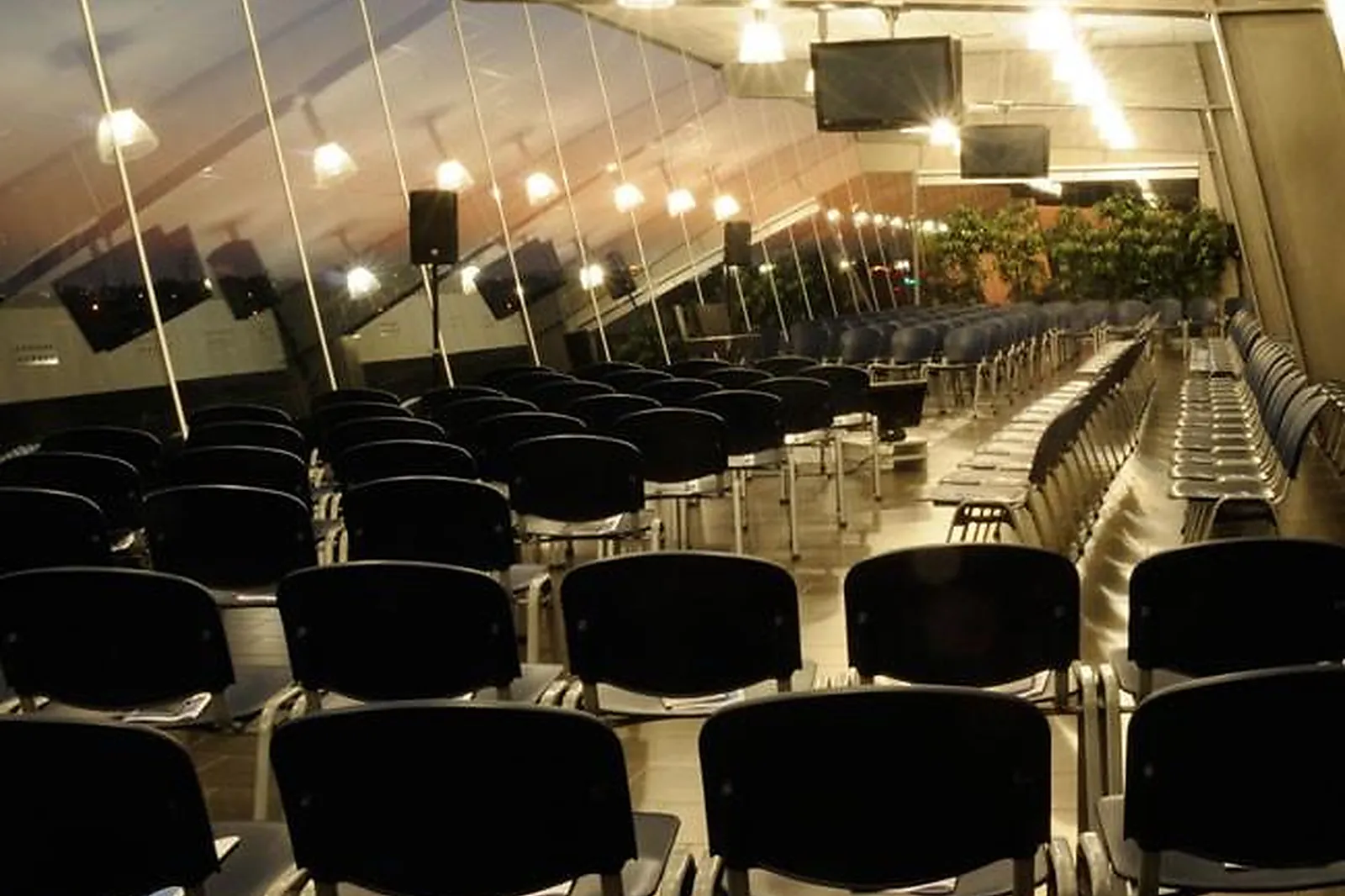 Lieux événementiels, HIPPODROME DE LA SOIE