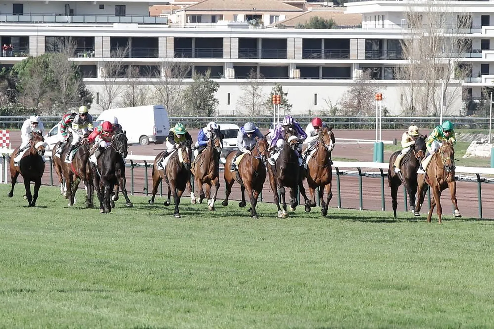 Lieux événementiels, HIPPODROMES DE MARSEILLE