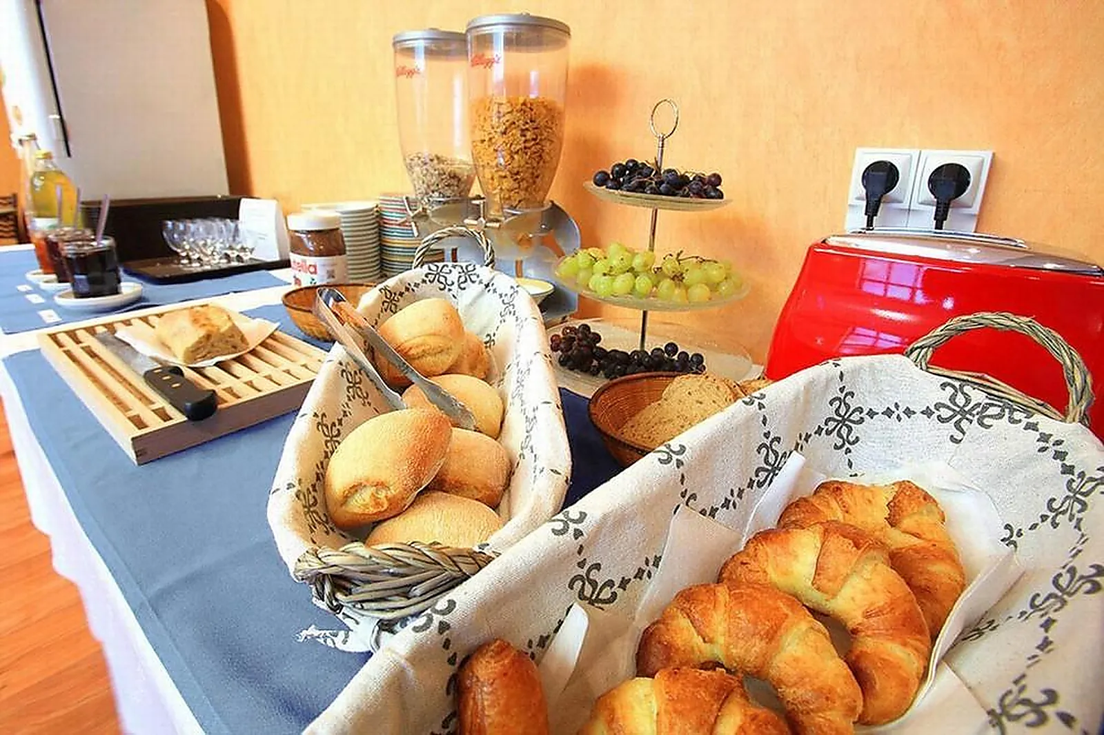 Lieux événementiels, HIRONDELLE HÔTEL RESTAURANT