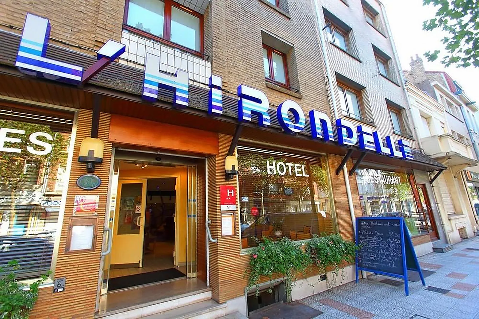 Lieux événementiels, HIRONDELLE HÔTEL RESTAURANT