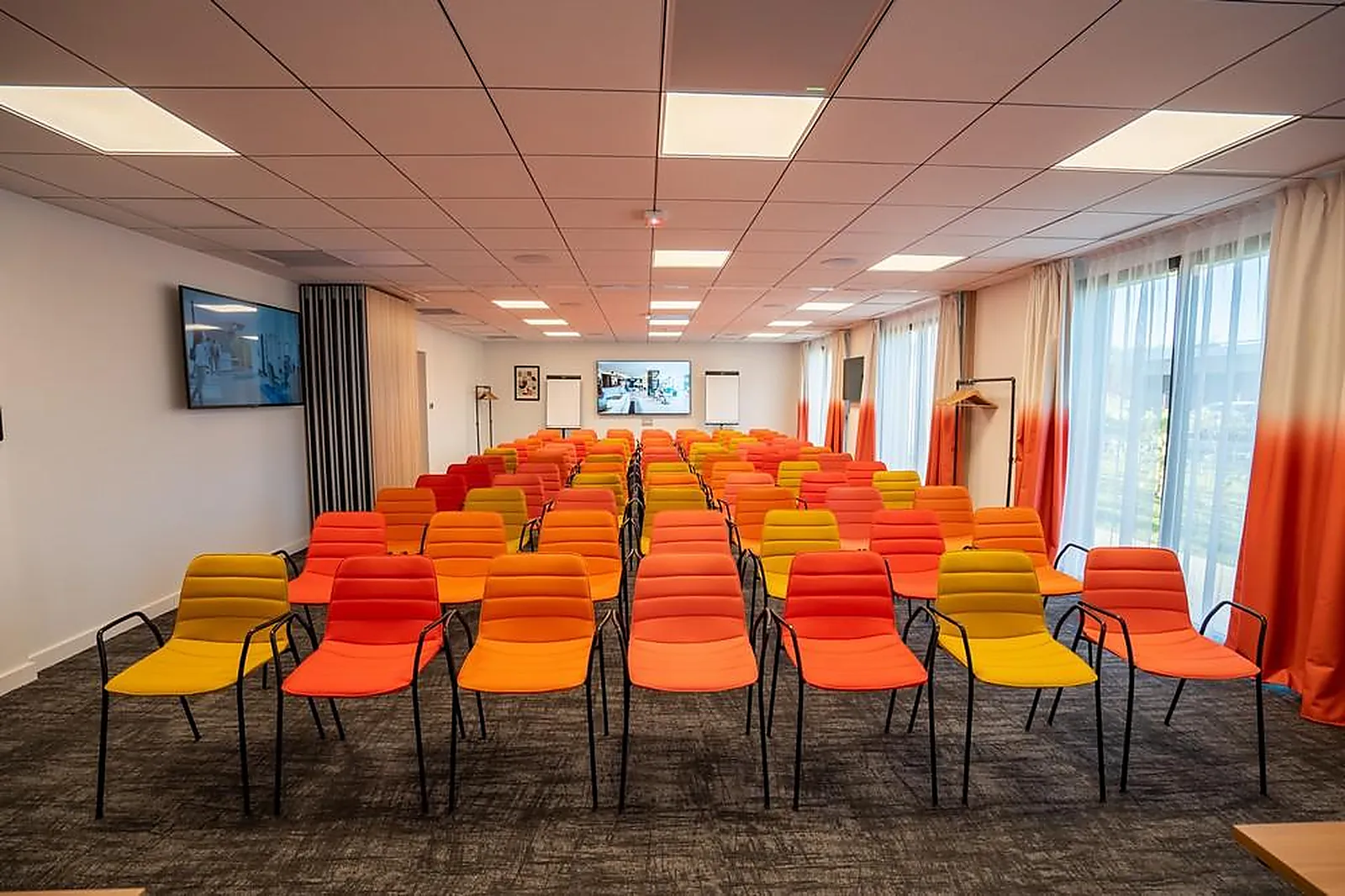 Lieux événementiels, HOLIDAY INN BORDEAUX-MERIGNAC