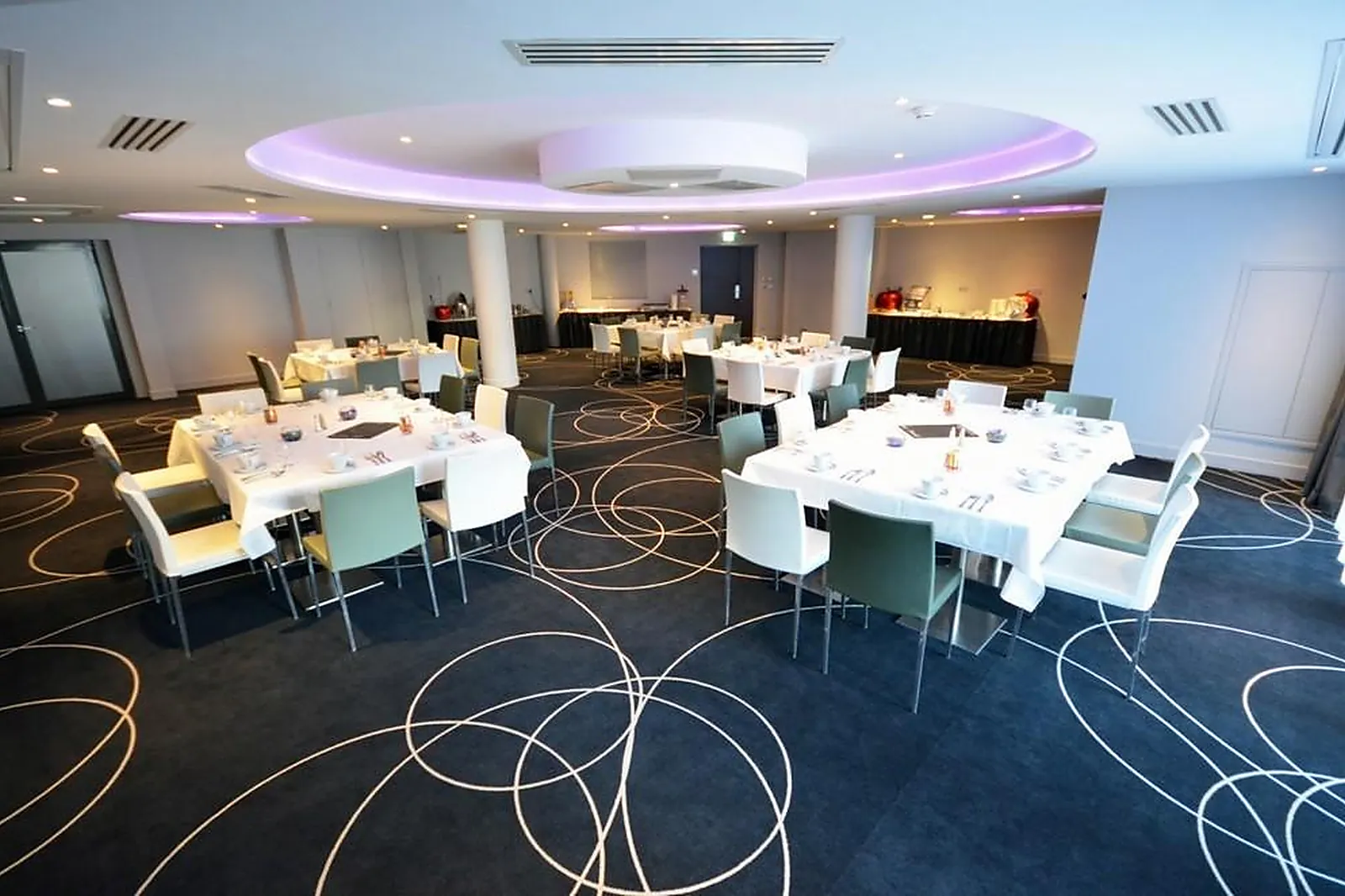 Lieux événementiels, HOLIDAY INN DIJON