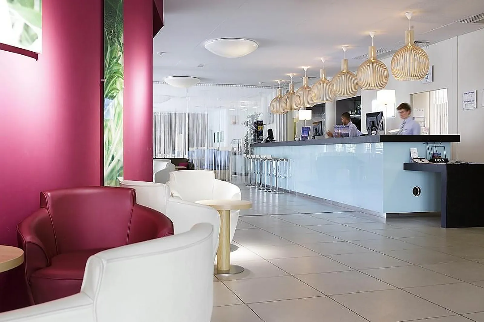 Lieux événementiels, HOLIDAY INN EXPRESS MARSEILLE ST CHARLES