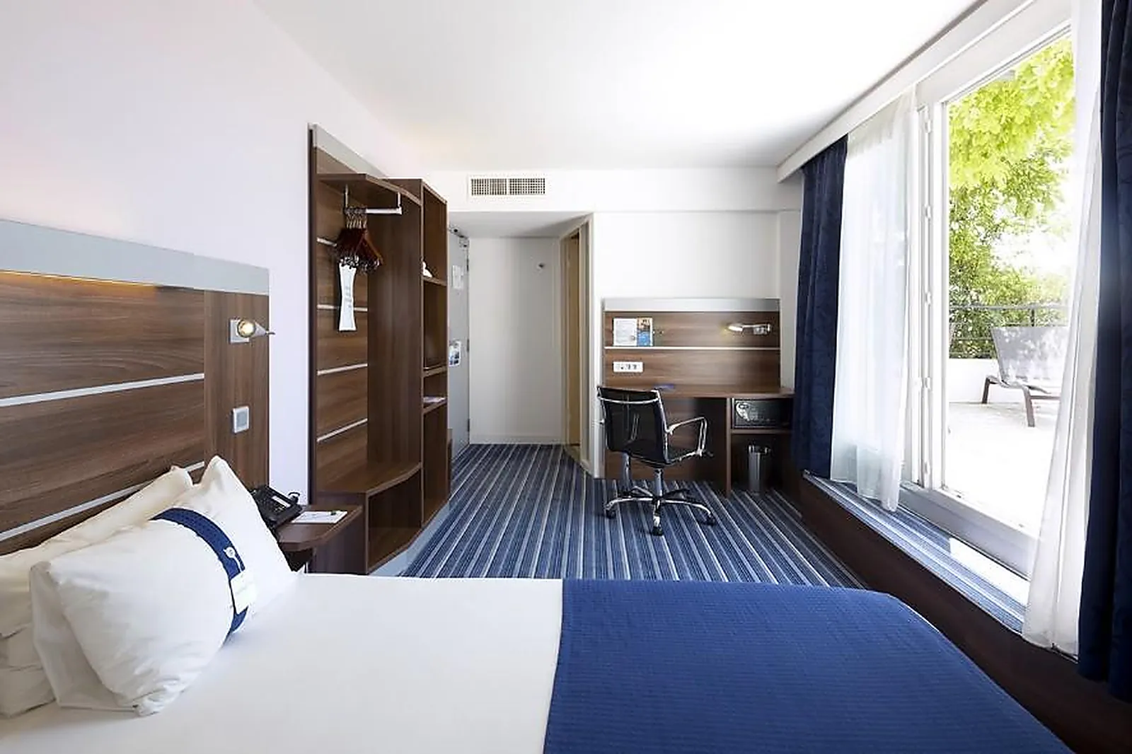 Lieux événementiels, HOLIDAY INN EXPRESS MARSEILLE ST CHARLES