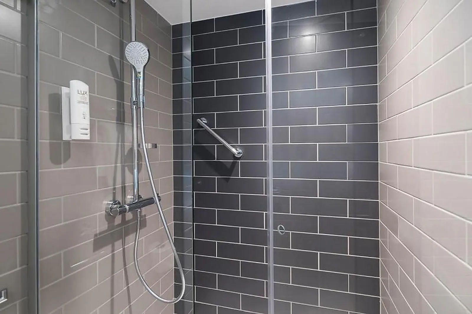 Lieux événementiels, HOLIDAY INN EXPRESS PARIS AÉROPORT CDG