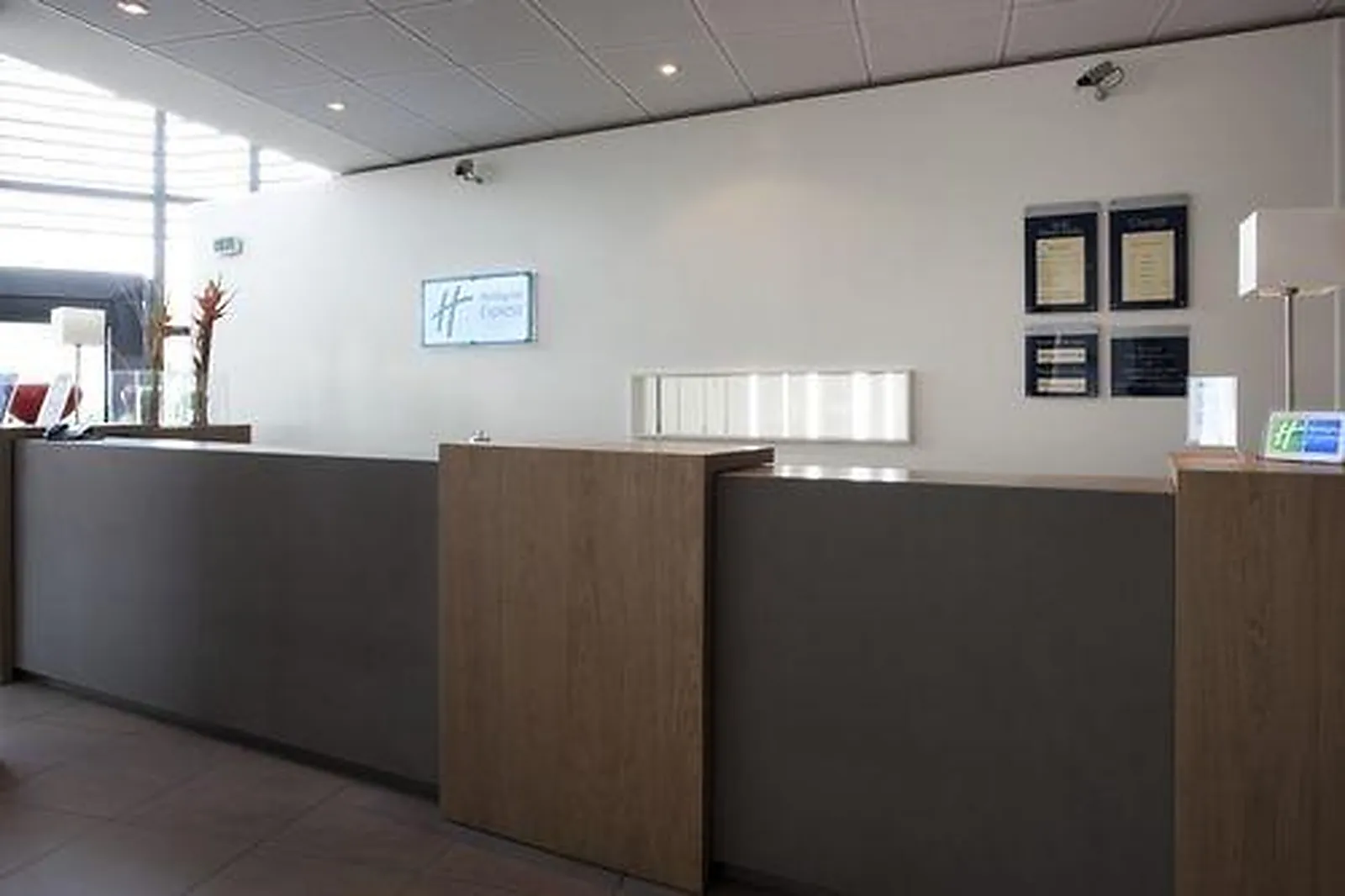 Lieux événementiels, HOLIDAY INN EXPRESS TOULOUSE AÉROPORT