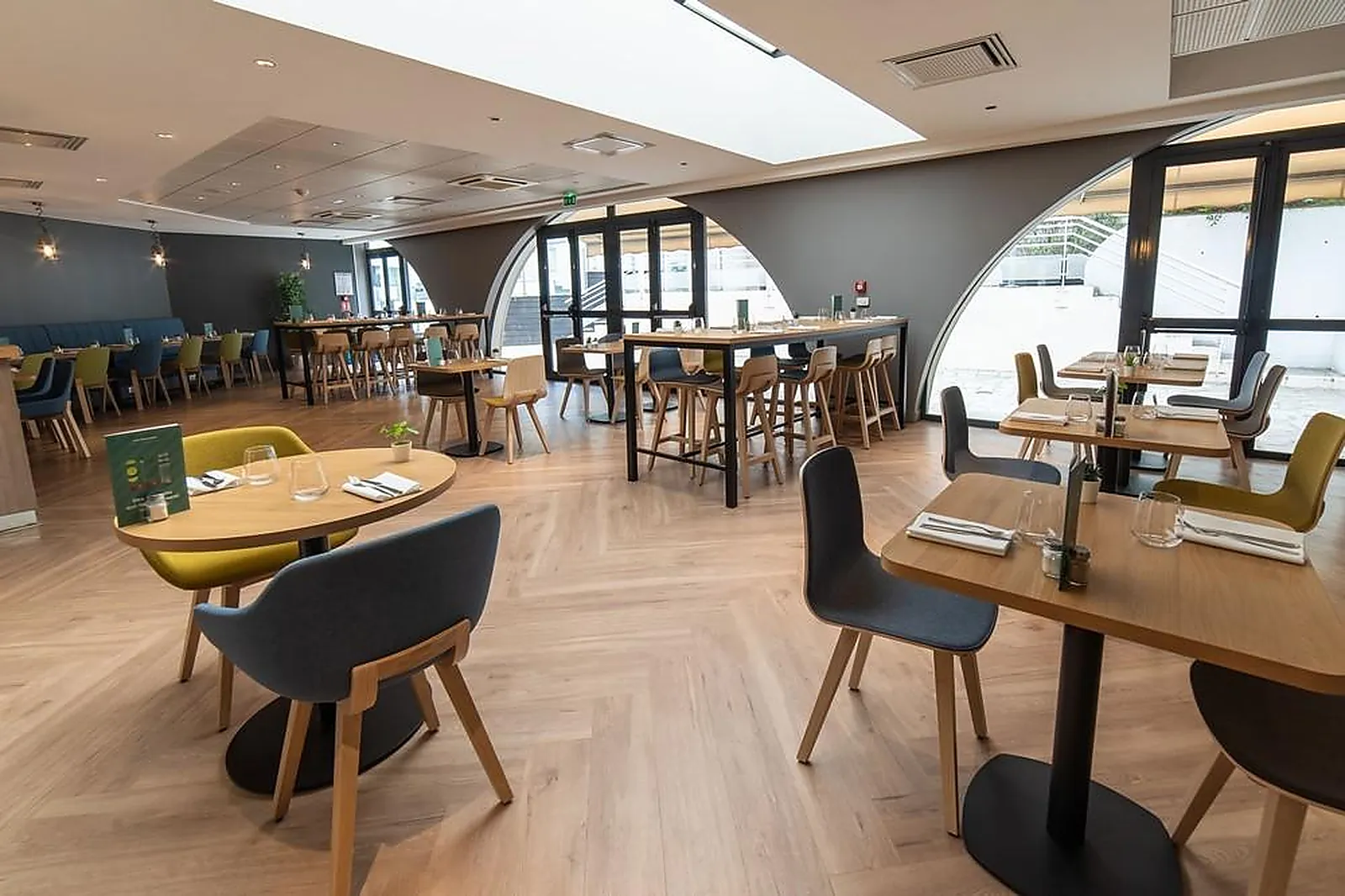 Lieux événementiels, HOLIDAY INN LYON VAISE