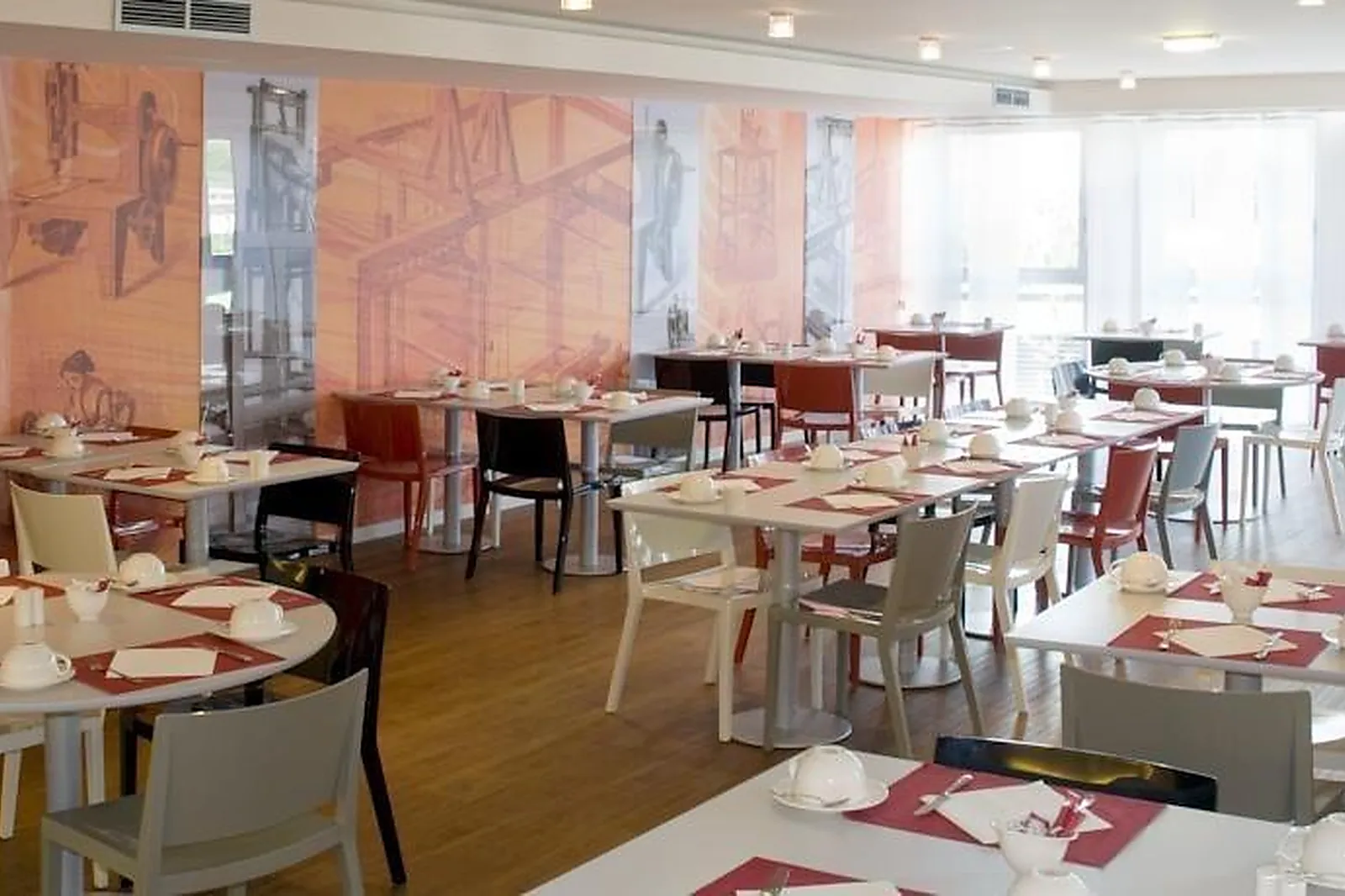 Lieux événementiels, HOLIDAY INN MULHOUSE