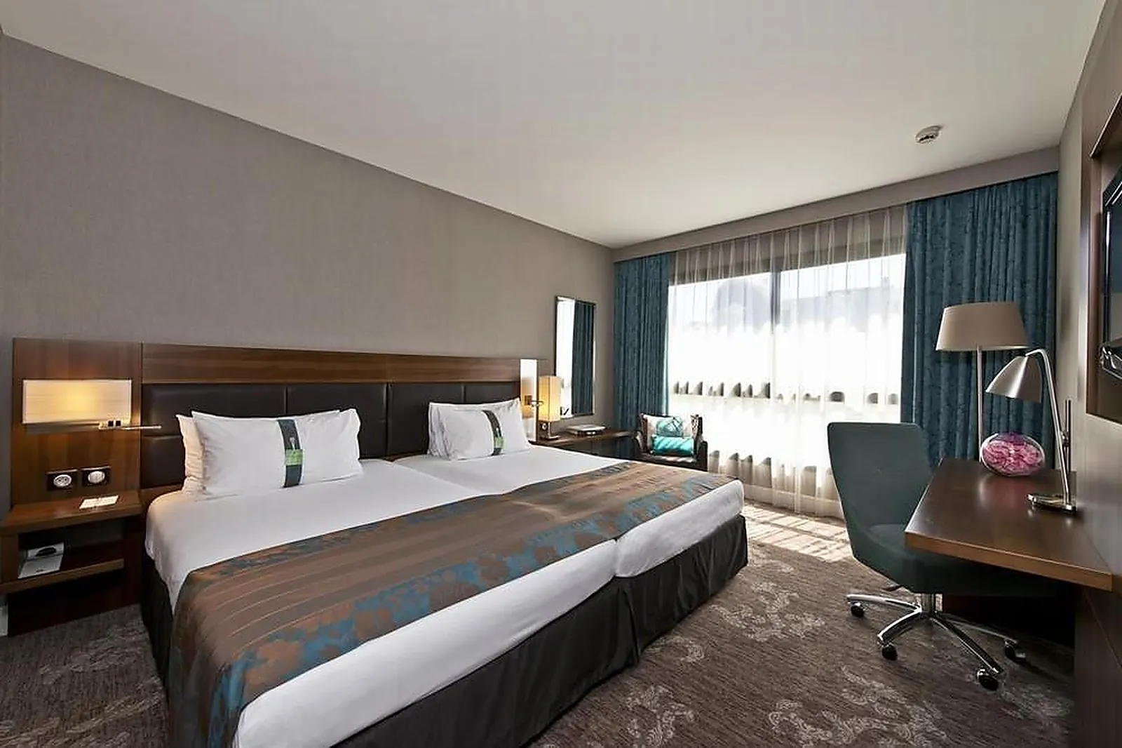 Lieux événementiels, HOLIDAY INN NICE CENTRE