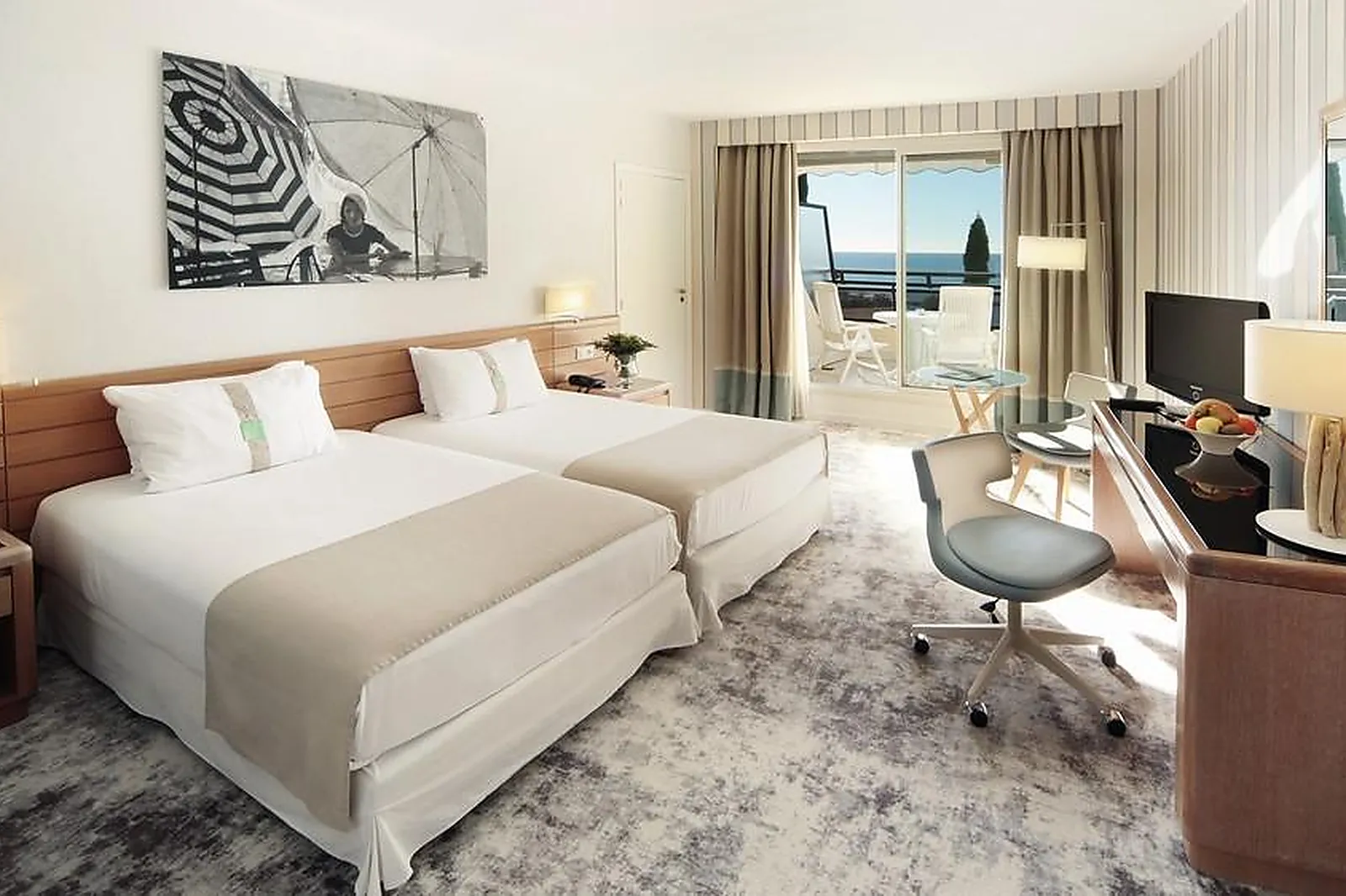 Lieux événementiels, HOLIDAY INN NICE - PORT ST LAURENT