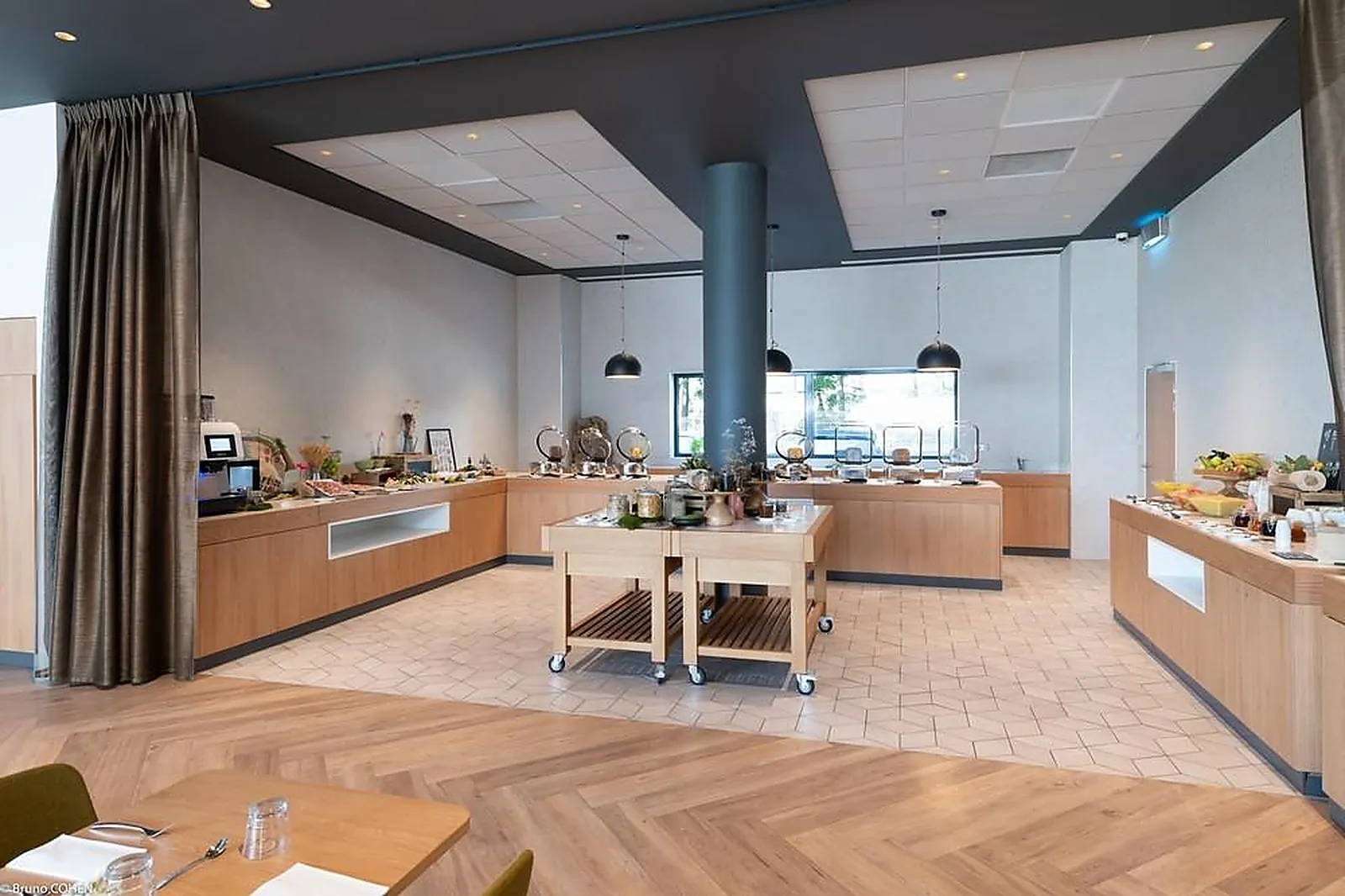 Lieux événementiels, HOLIDAY INN PARIS CDG AIRPORT