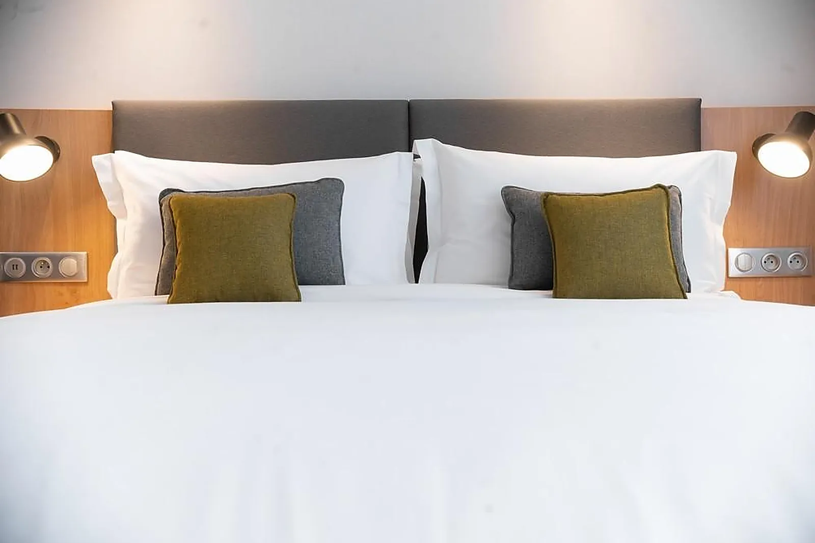 Lieux événementiels, HOLIDAY INN PARIS CDG AIRPORT