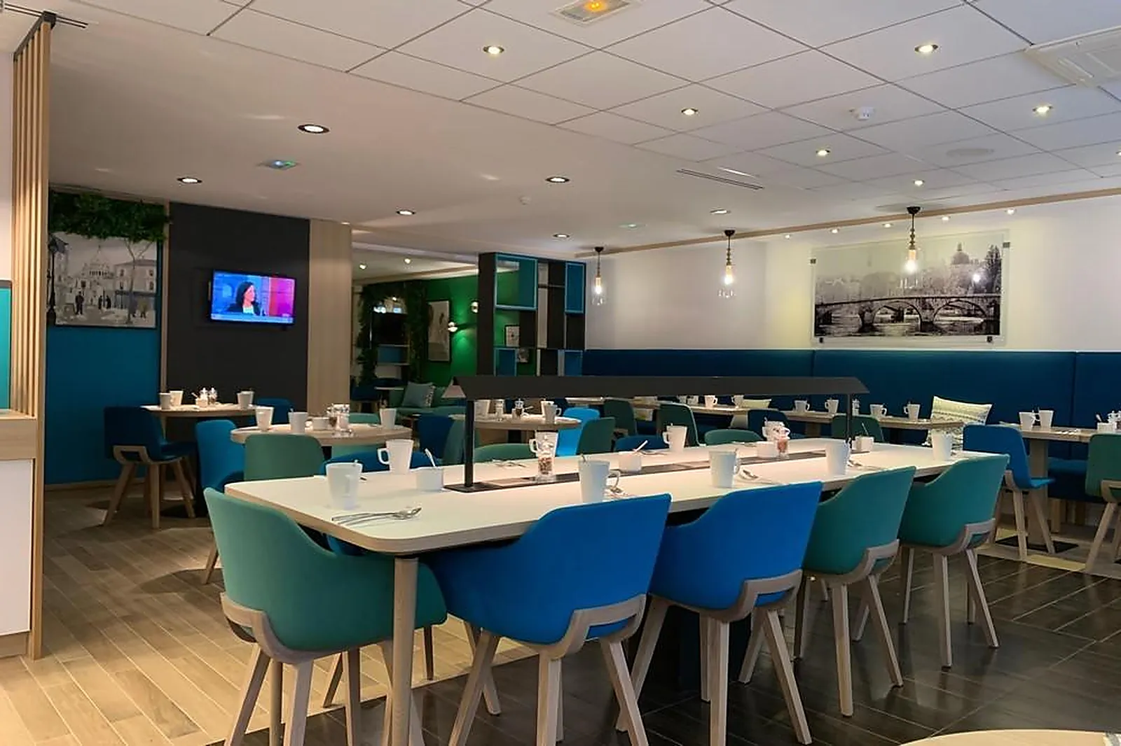 Lieux événementiels, HOLIDAY INN PARIS-MONTMARTRE