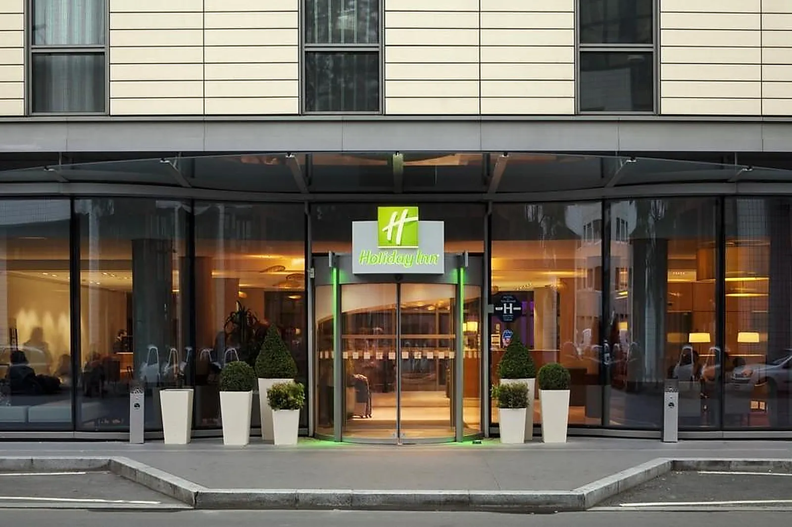 Lieux événementiels, HOLIDAY INN PARIS PORTE DE CLICHY