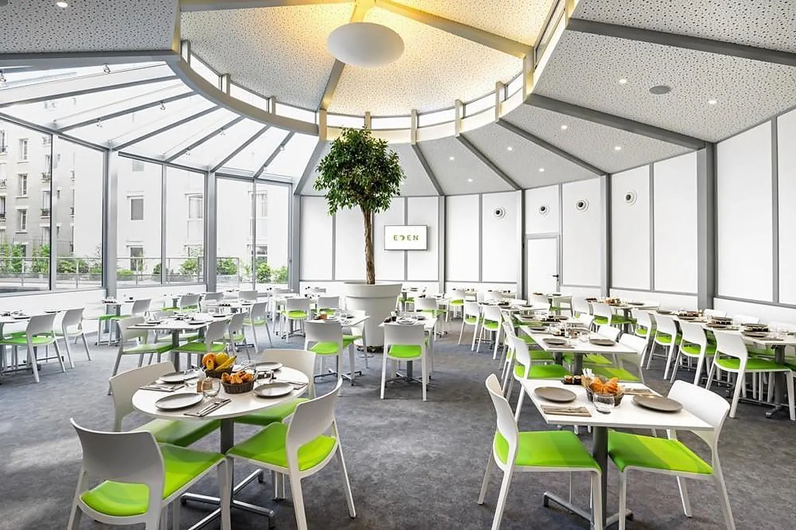 Lieux événementiels, HOLIDAY INN PARIS PORTE DE CLICHY