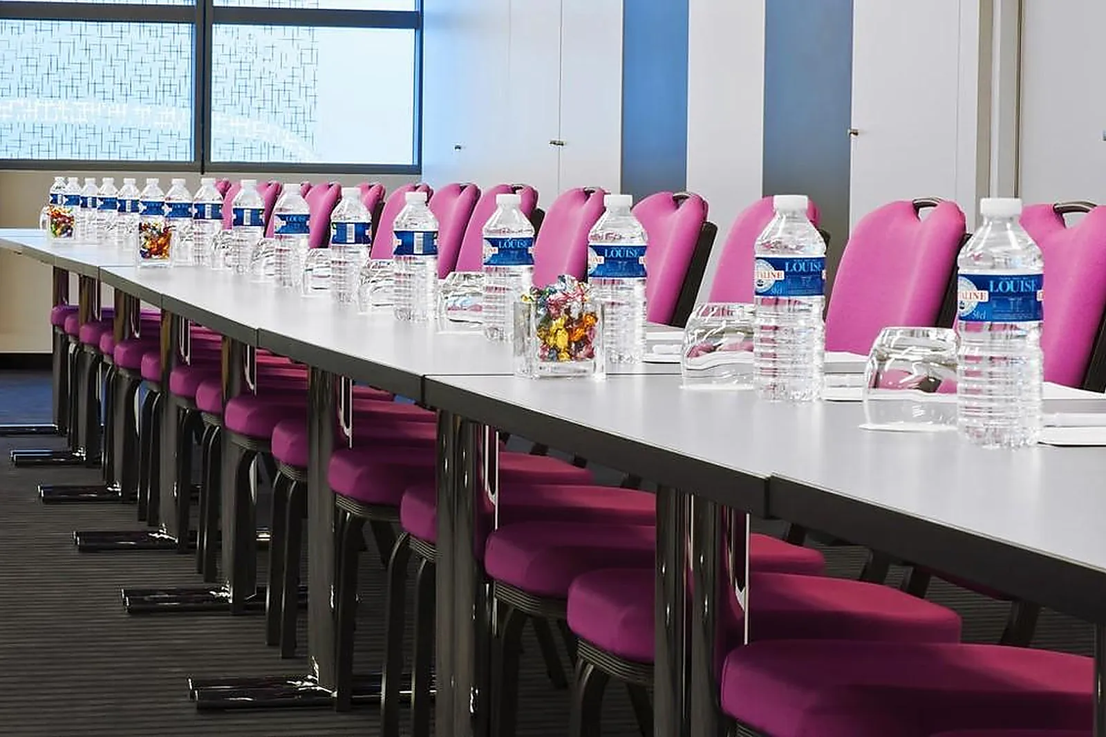 Lieux événementiels, HOLIDAY INN PARIS PORTE DE CLICHY