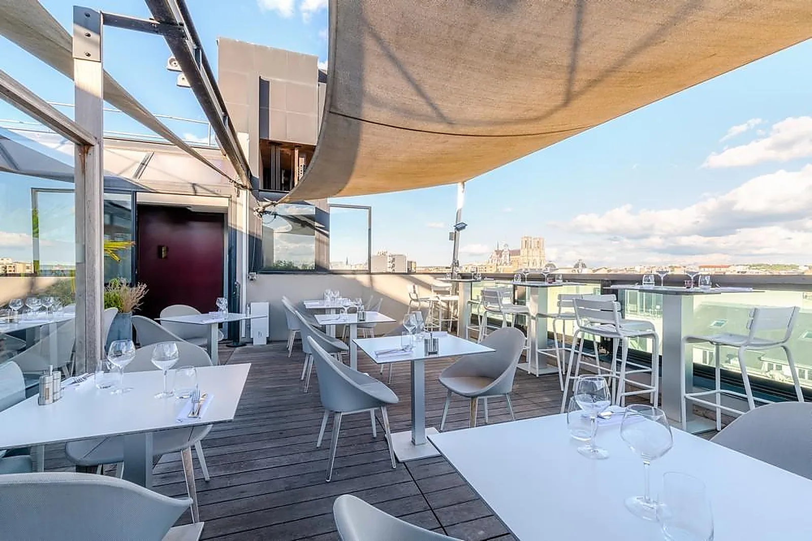 Lieux événementiels, HOLIDAY INN REIMS CENTRE