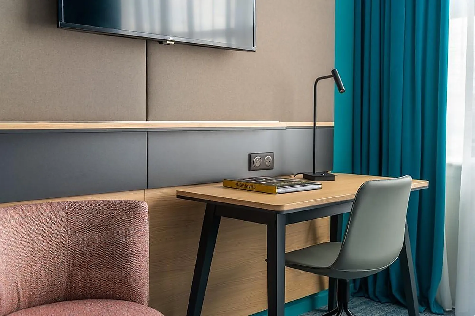 Lieux événementiels, HOLIDAY INN REIMS CENTRE