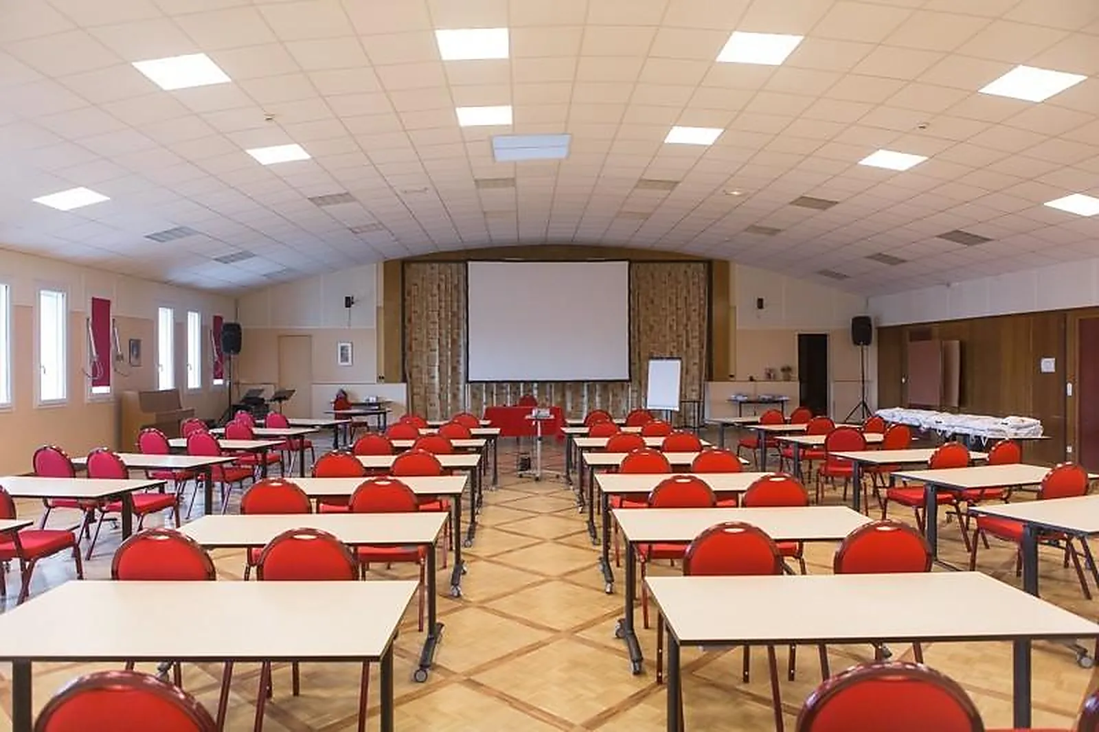 Lieux événementiels, HOSTELLERIE BON PASTEUR