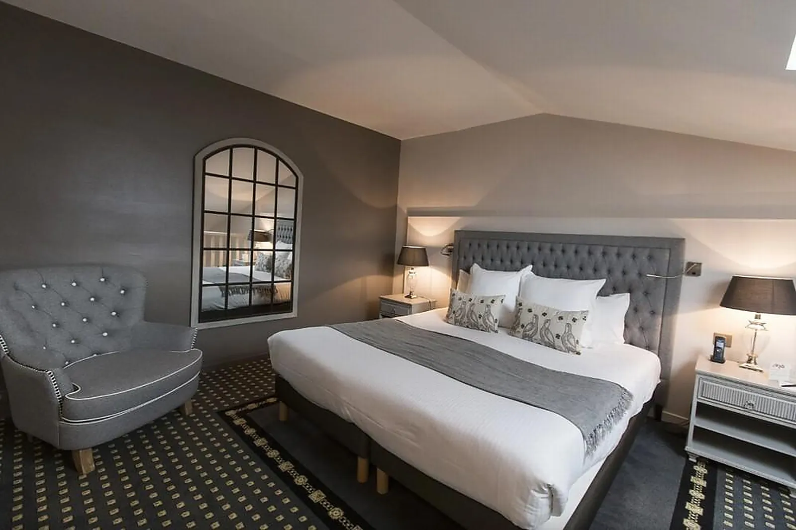 Lieux événementiels, HOSTELLERIE CÈDRE AND SPA BEAUNE