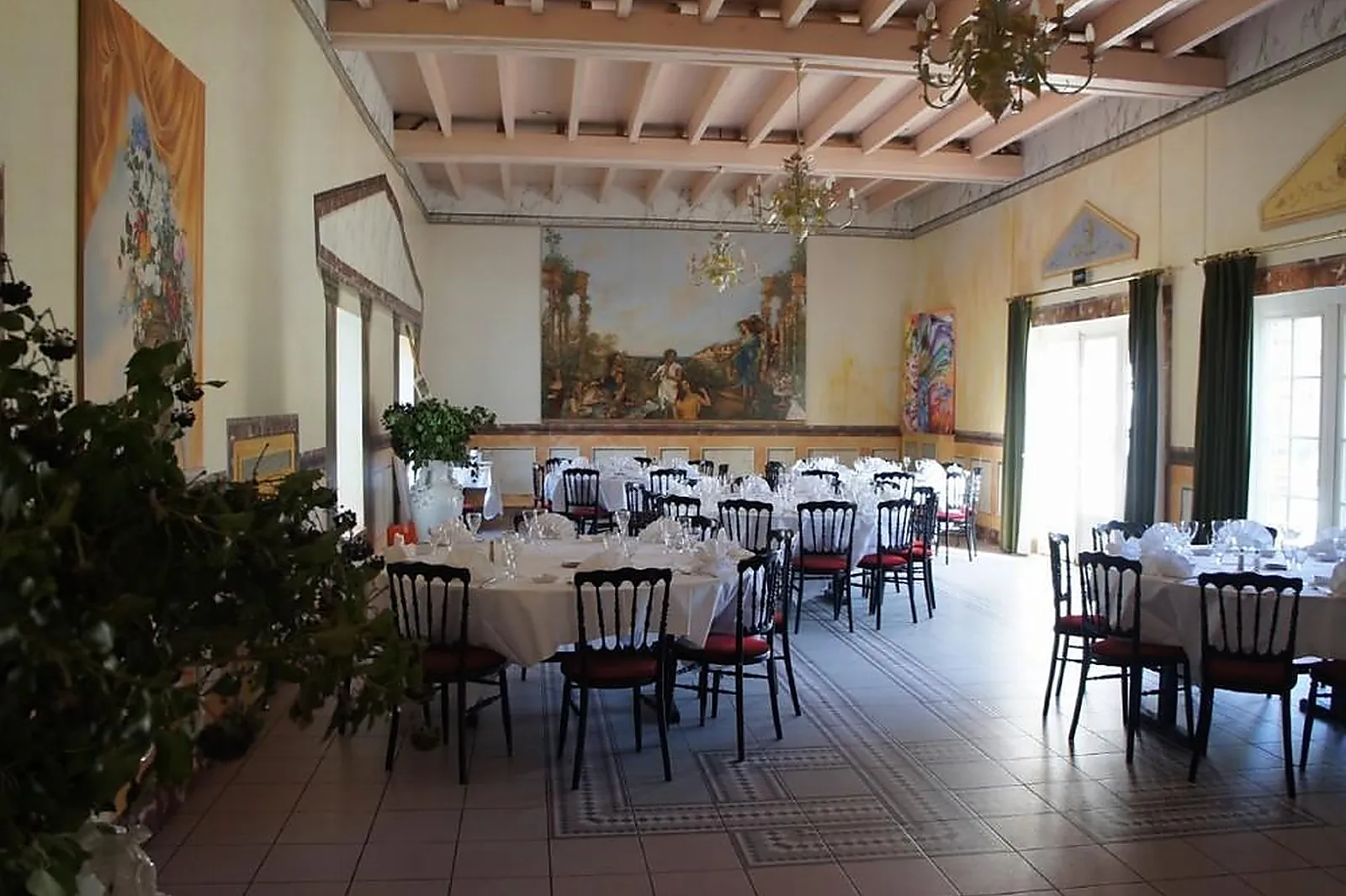 Lieux événementiels, HOSTELLERIE CHATEAU LES MUIDS