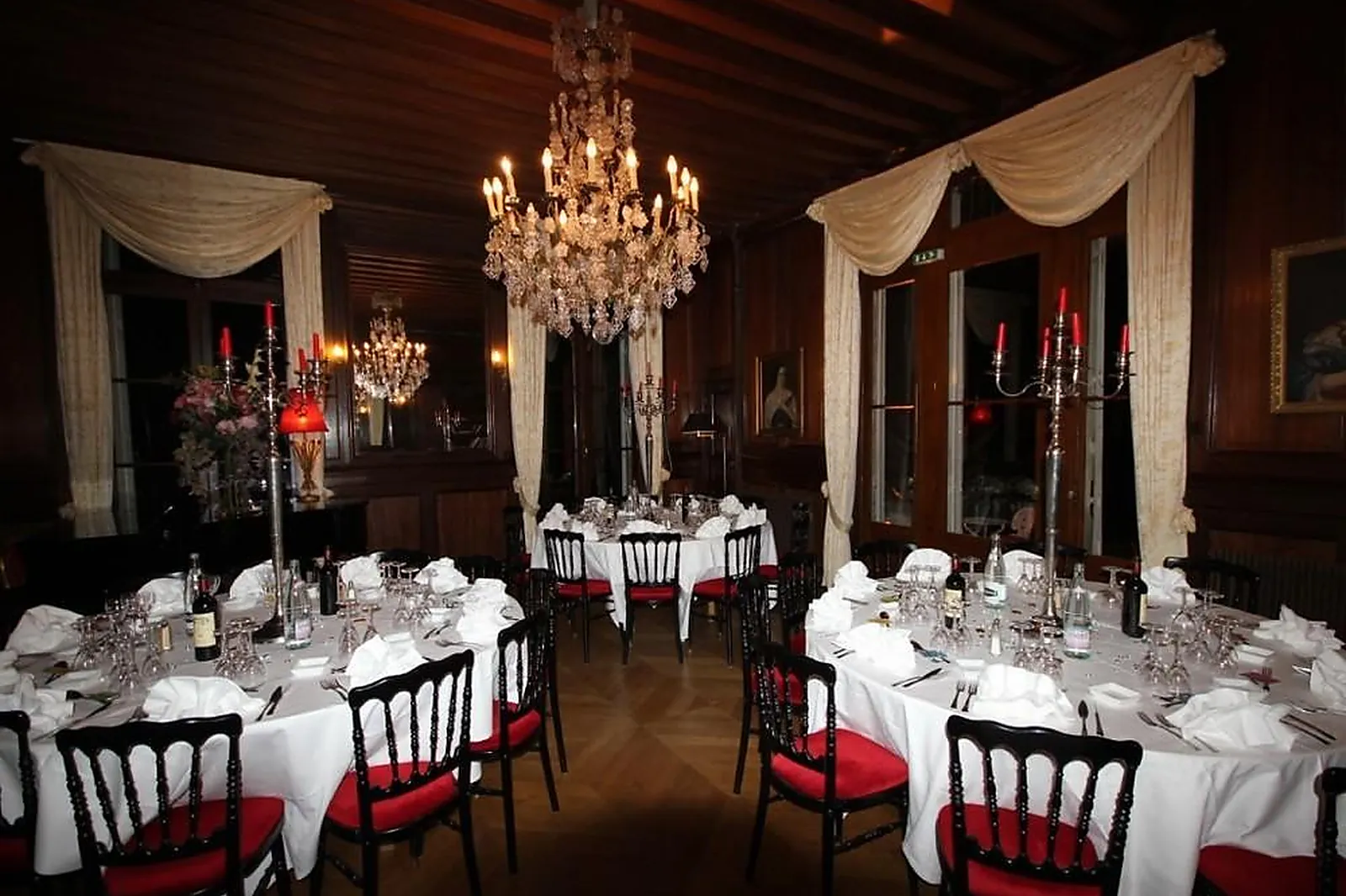 Lieux événementiels, HOSTELLERIE CHATEAU LES MUIDS