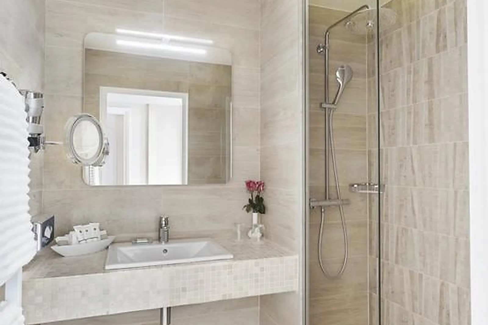 Lieux événementiels, HOSTELLERIE LA BRIQUETERIE