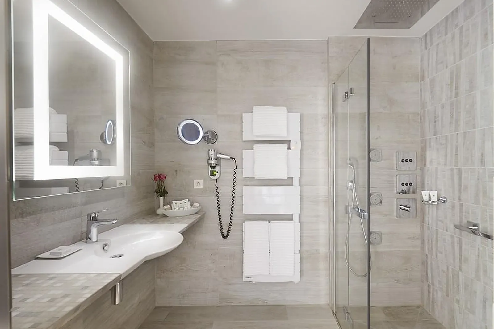 Lieux événementiels, HOSTELLERIE LA BRIQUETERIE