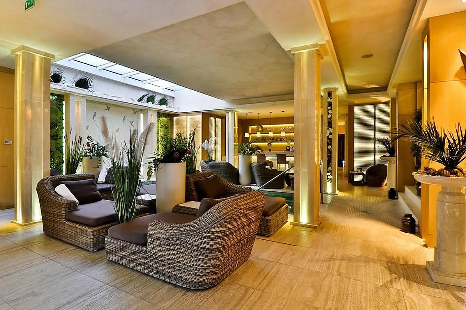 Lieux événementiels, HOSTELLERIE LA FARANDOLE