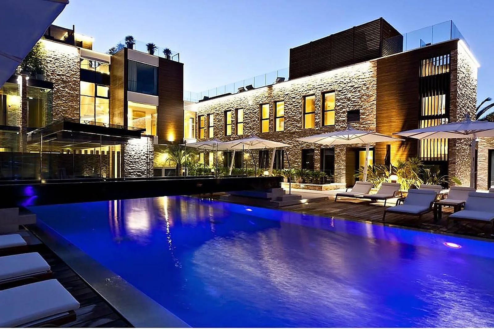 Lieux événementiels, HOSTELLERIE LA FARANDOLE