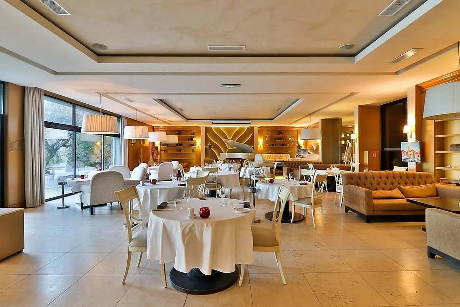 Lieux événementiels, HOSTELLERIE LA FARANDOLE