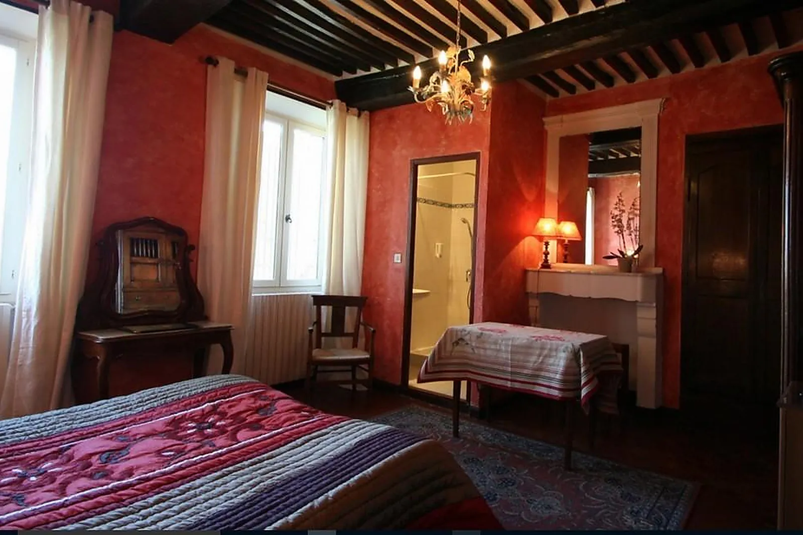 Lieux événementiels, HOSTELLERIE LE BEFFROI