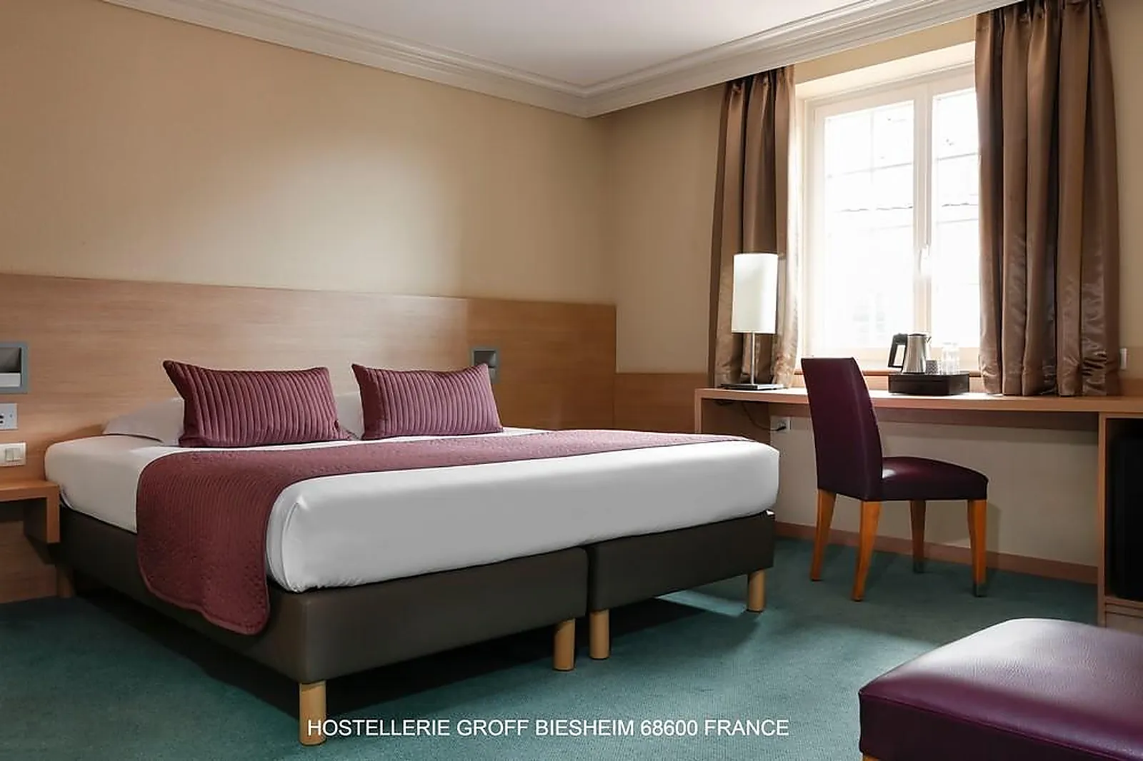 Lieux événementiels, HOSTELLERIE AUX 2 CLEFS