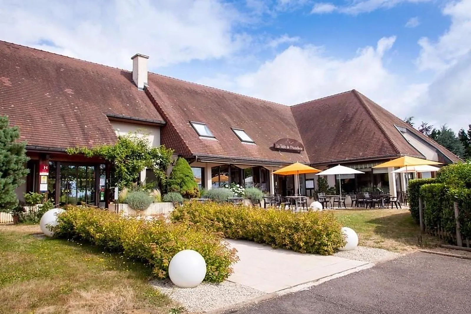 Lieux événementiels, HOSTELLERIE D'AUSSOIS