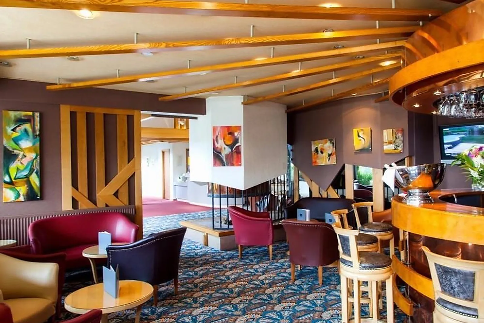 Lieux événementiels, HOSTELLERIE D'AUSSOIS