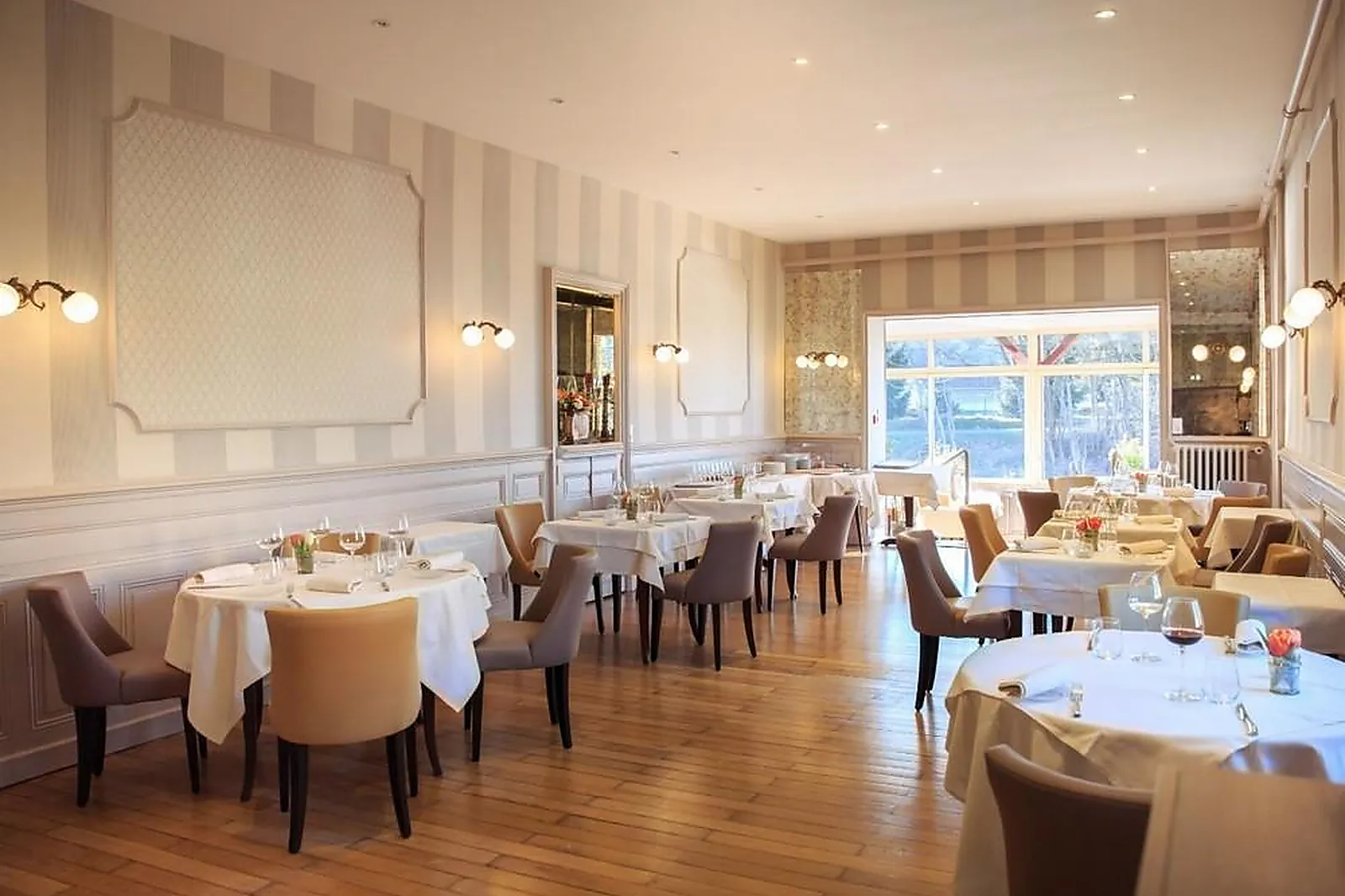 Lieux événementiels, HOSTELLERIE D'HÉLOÏSE