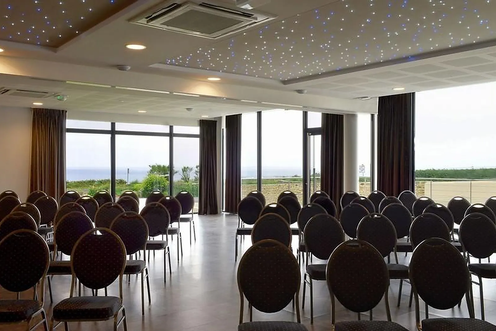 Lieux événementiels, HOSTELLERIE DE LA POINTE ST MATHIEU