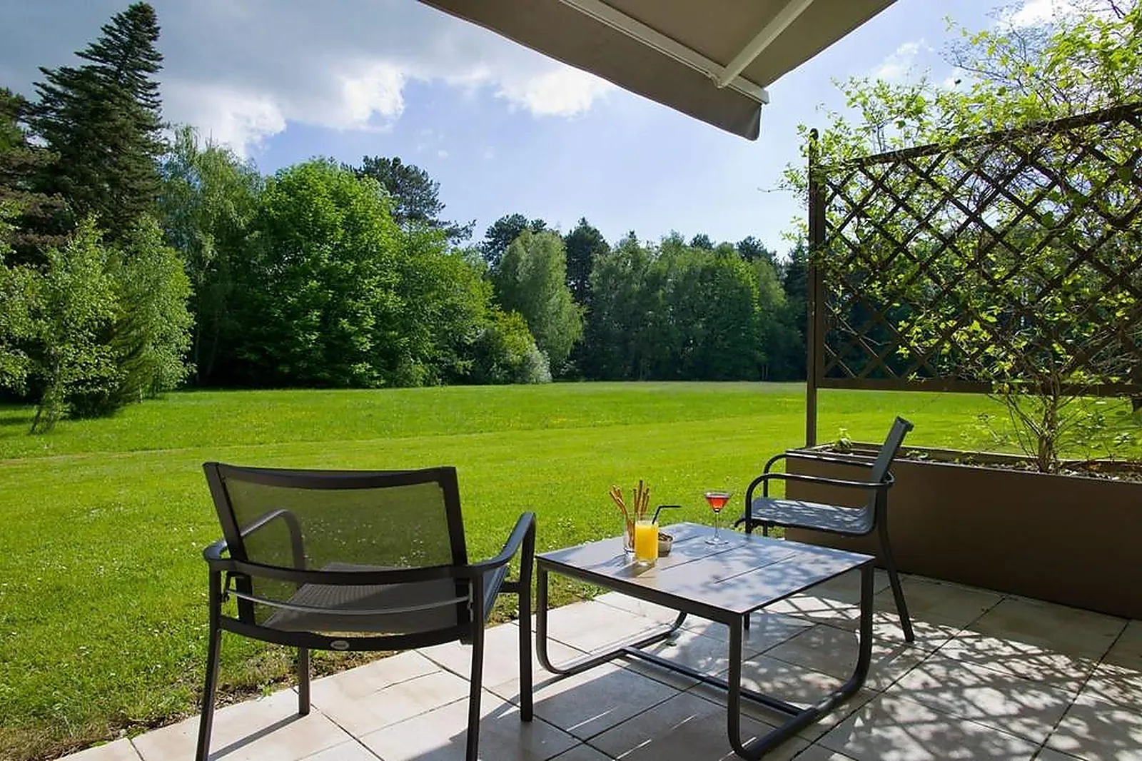 Lieux événementiels, HOSTELLERIE DE LEVERNOIS