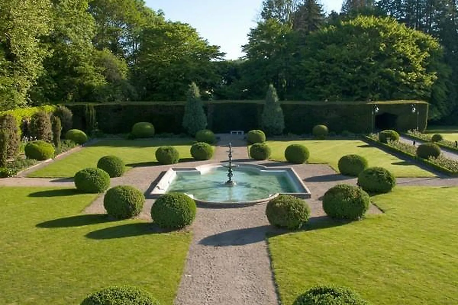 Lieux événementiels, HOSTELLERIE DE LEVERNOIS