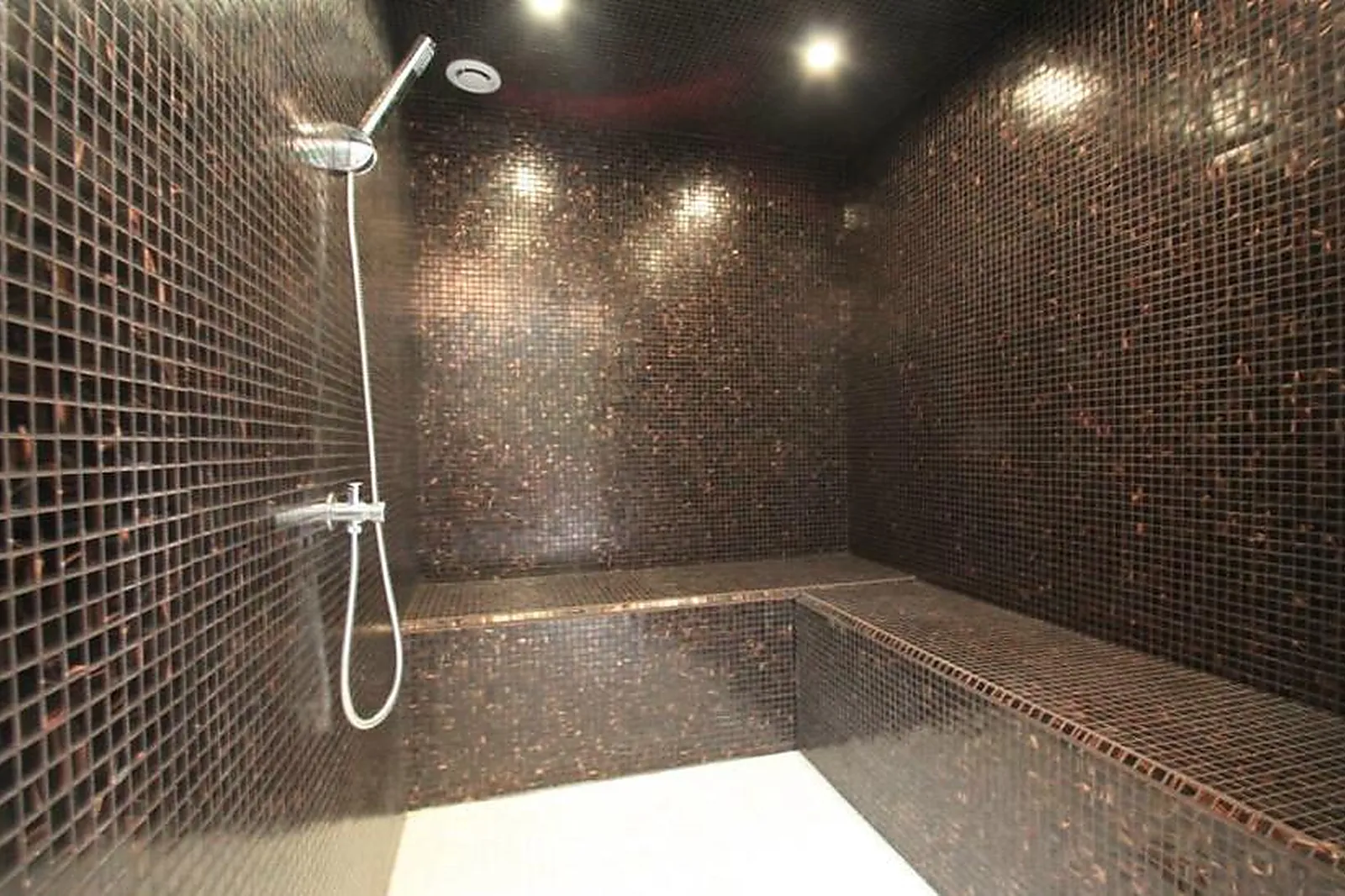 Lieux événementiels, HOSTELLERIE DE LA VIEILLE FERME