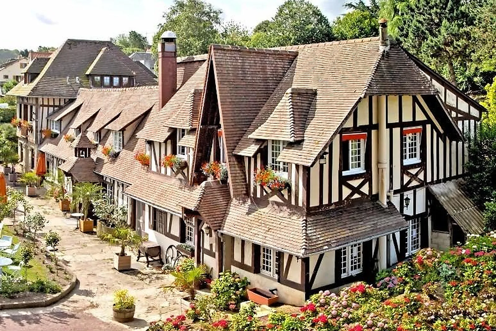 Lieux événementiels, HOSTELLERIE DE LA VIEILLE FERME