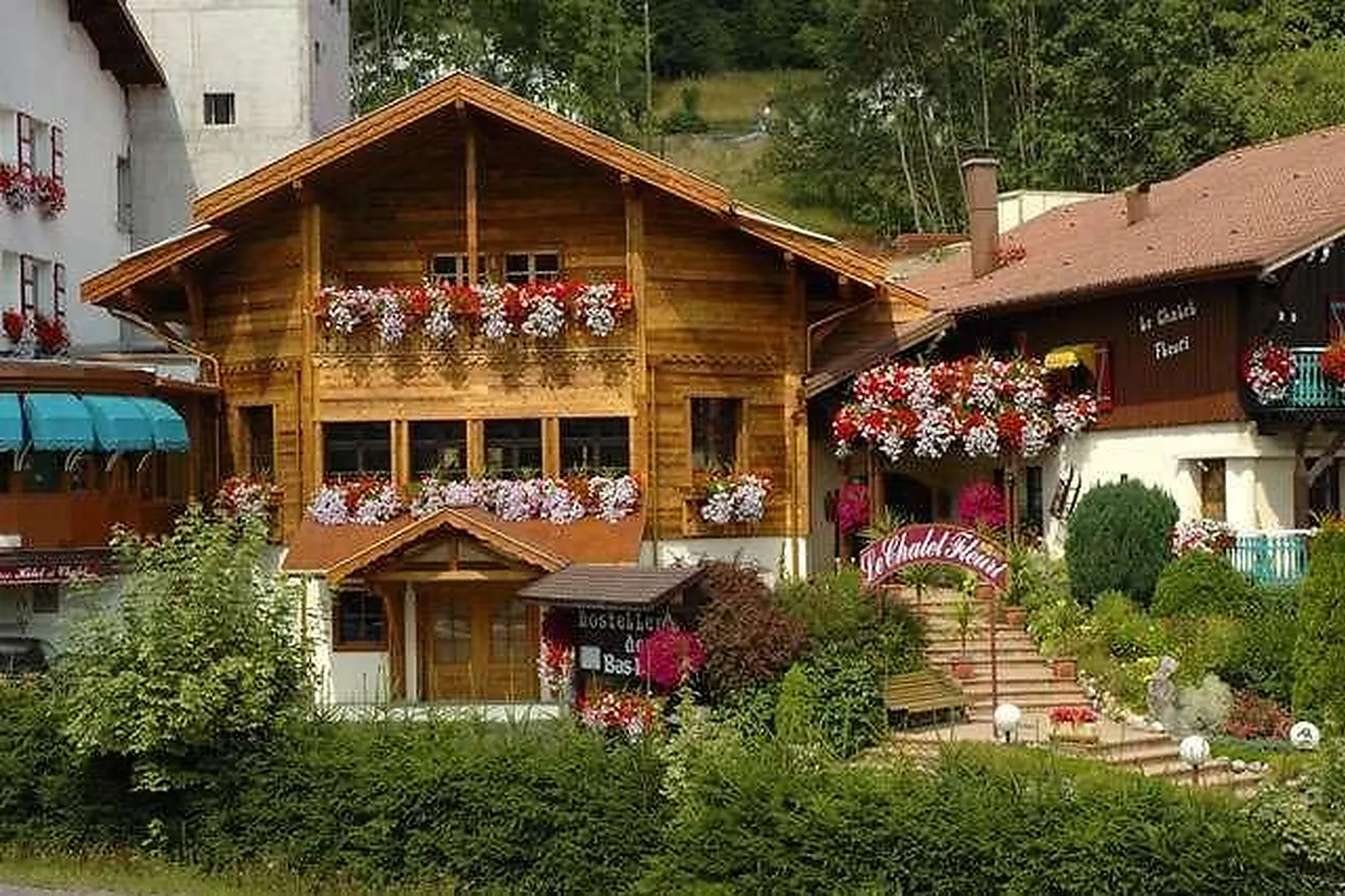 Lieux événementiels, HOSTELLERIE DES BAS-RUPTS