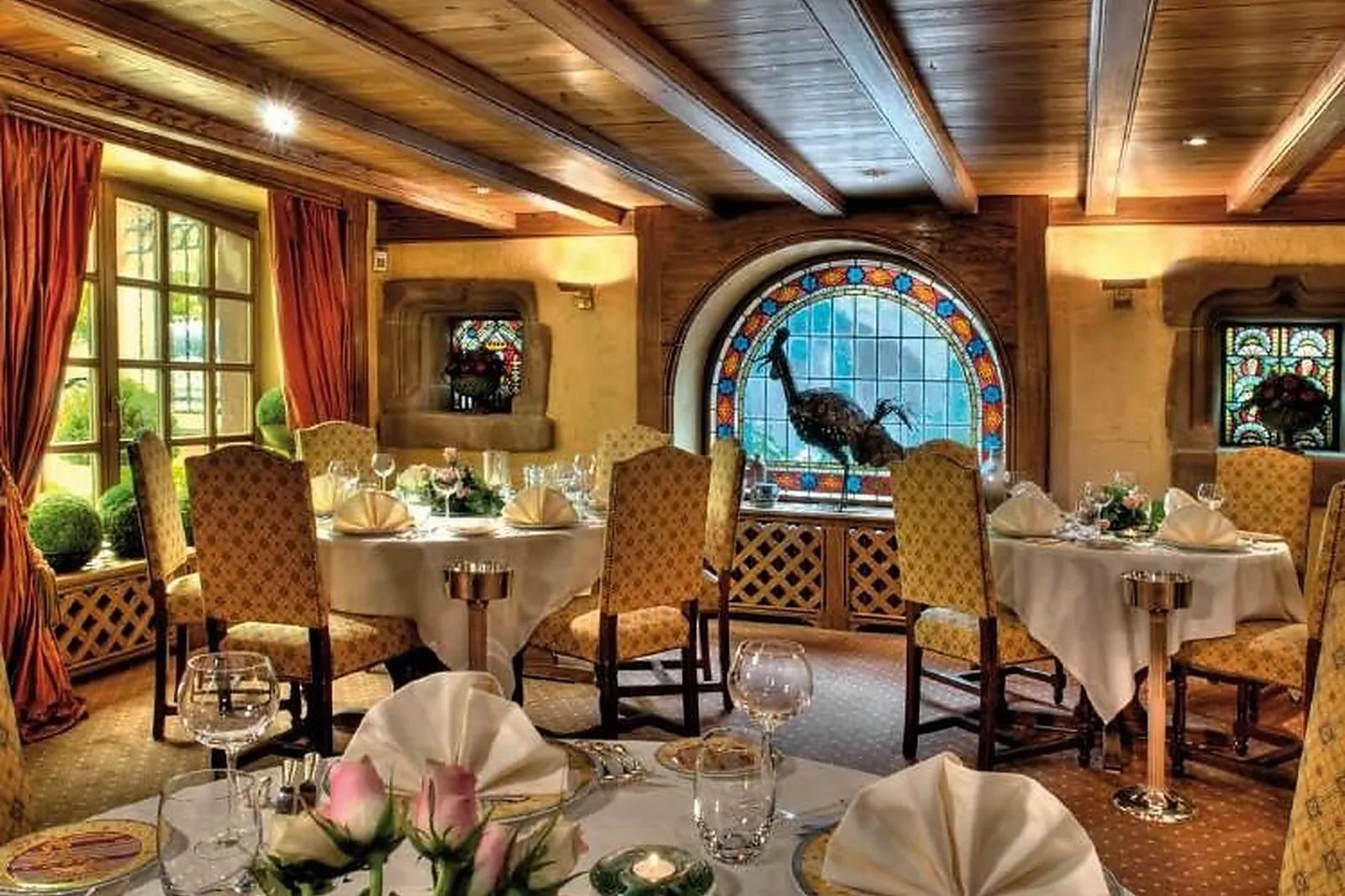 Lieux événementiels, HOSTELLERIE DES CHÂTEAUX  SPA