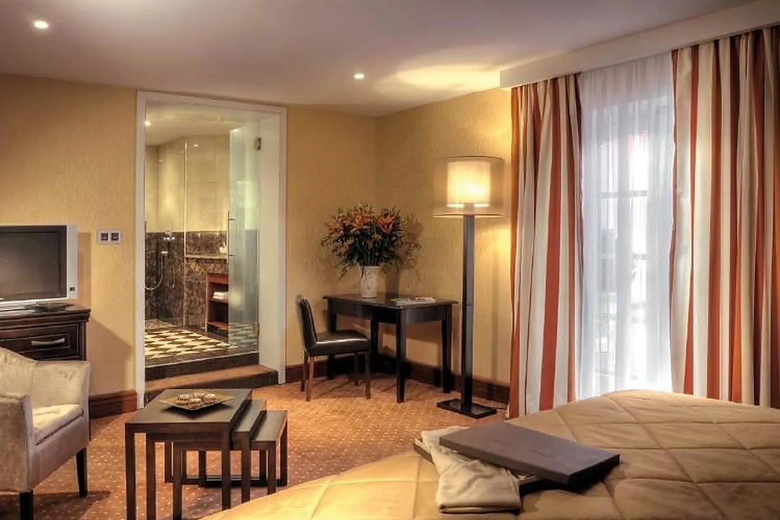 Lieux événementiels, HOSTELLERIE DES CHÂTEAUX  SPA