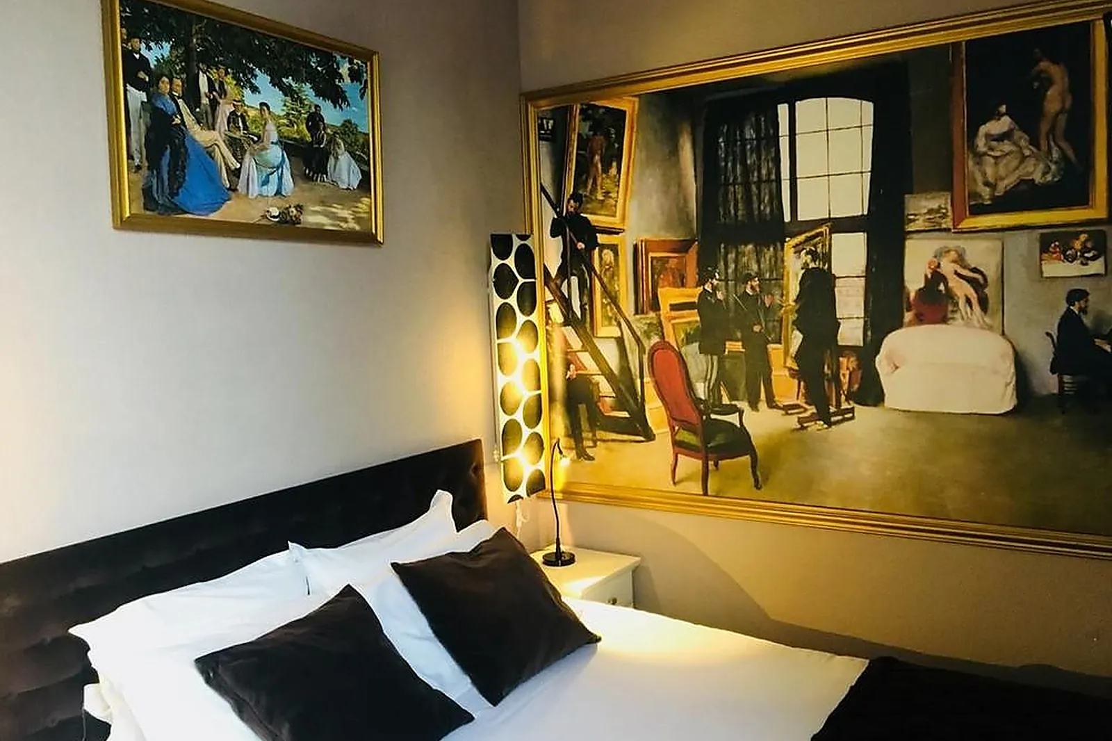 Lieux événementiels, HOSTELLERIE DU CHEVAL NOIR