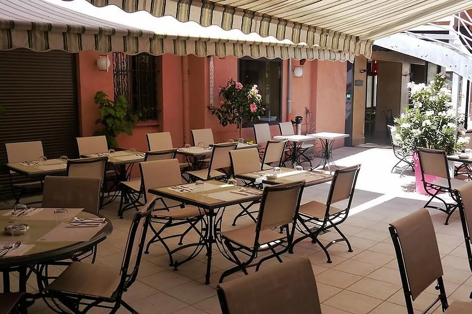 Lieux événementiels, HOSTELLERIE DU FOREZ