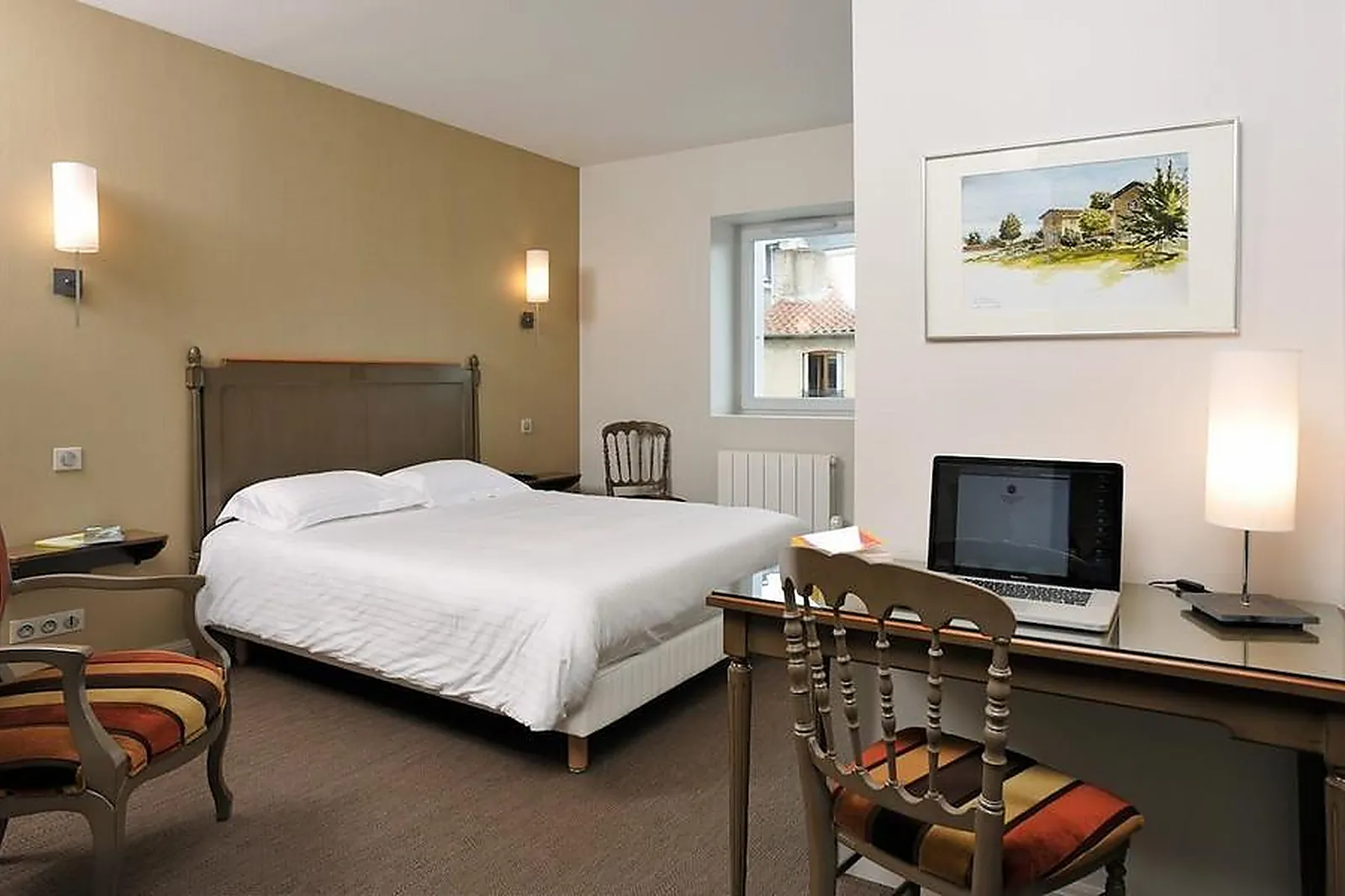 Lieux événementiels, HOSTELLERIE DU FOREZ