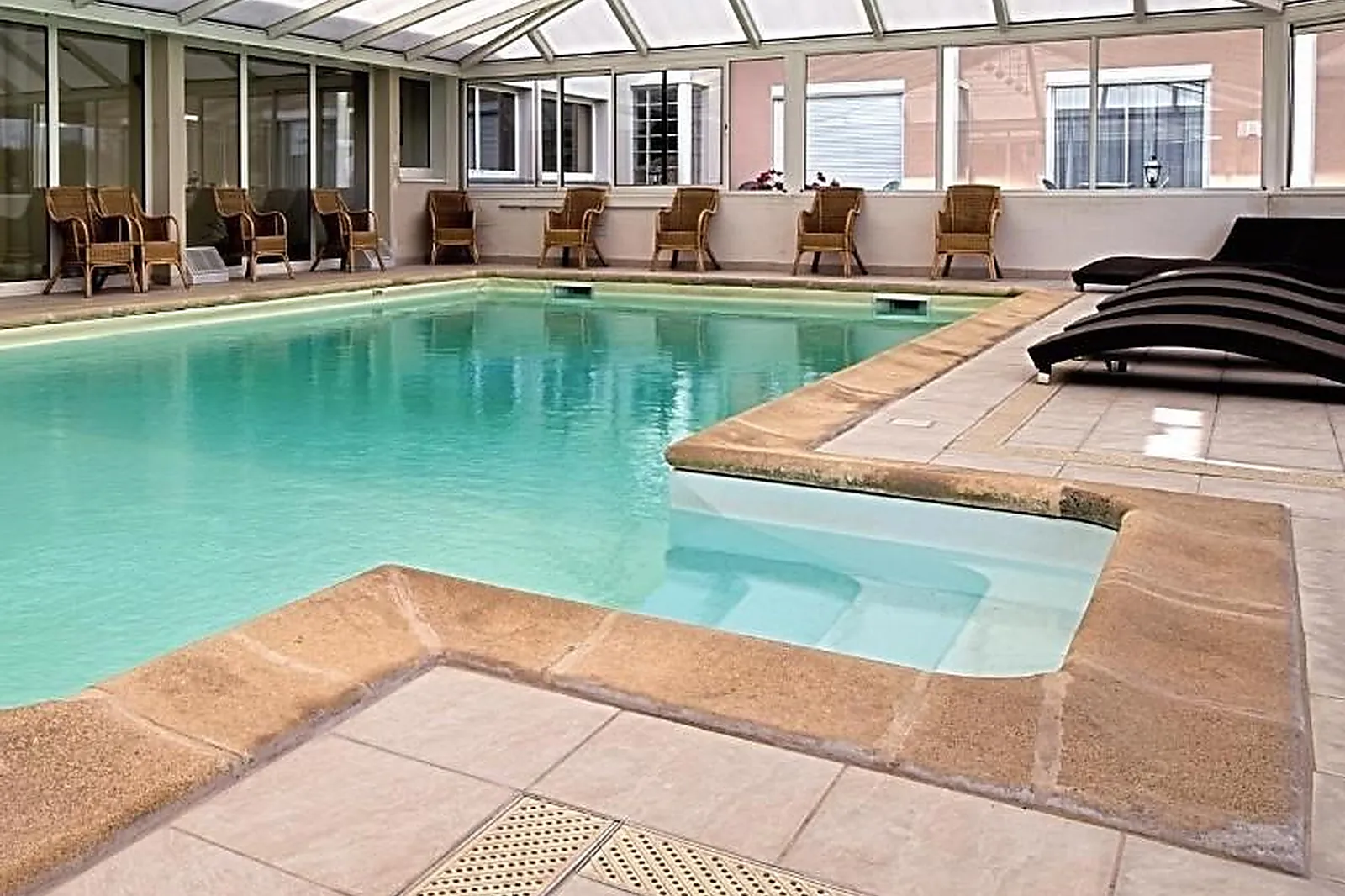 Lieux événementiels, HOSTELLERIE DU MONT AIME