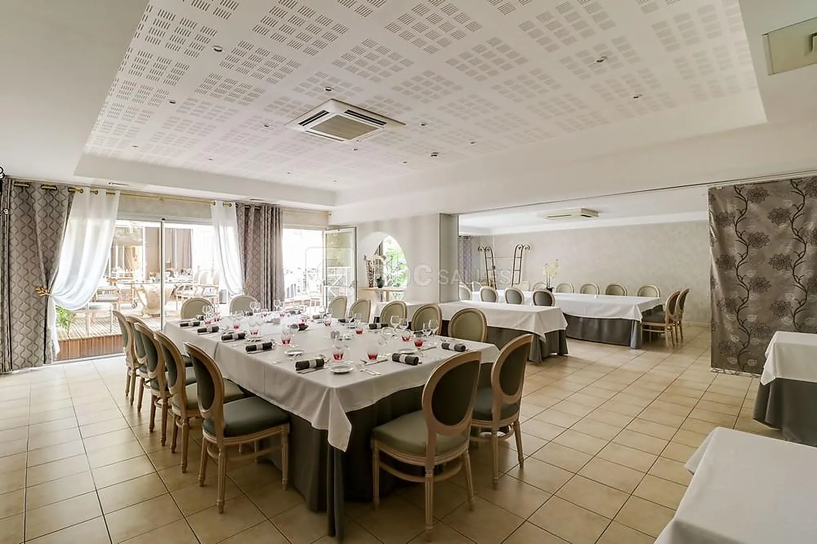 Lieux événementiels, HOSTELLERIE DU MONT AIME