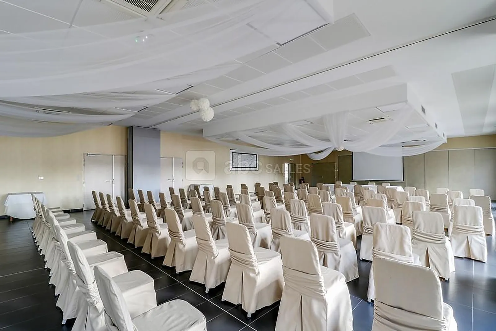 Lieux événementiels, HOSTELLERIE DU MONT AIME